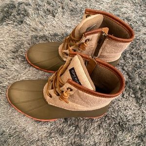 Sperry DUCK Boots rain winter booties Women's 6.5 green tan pink